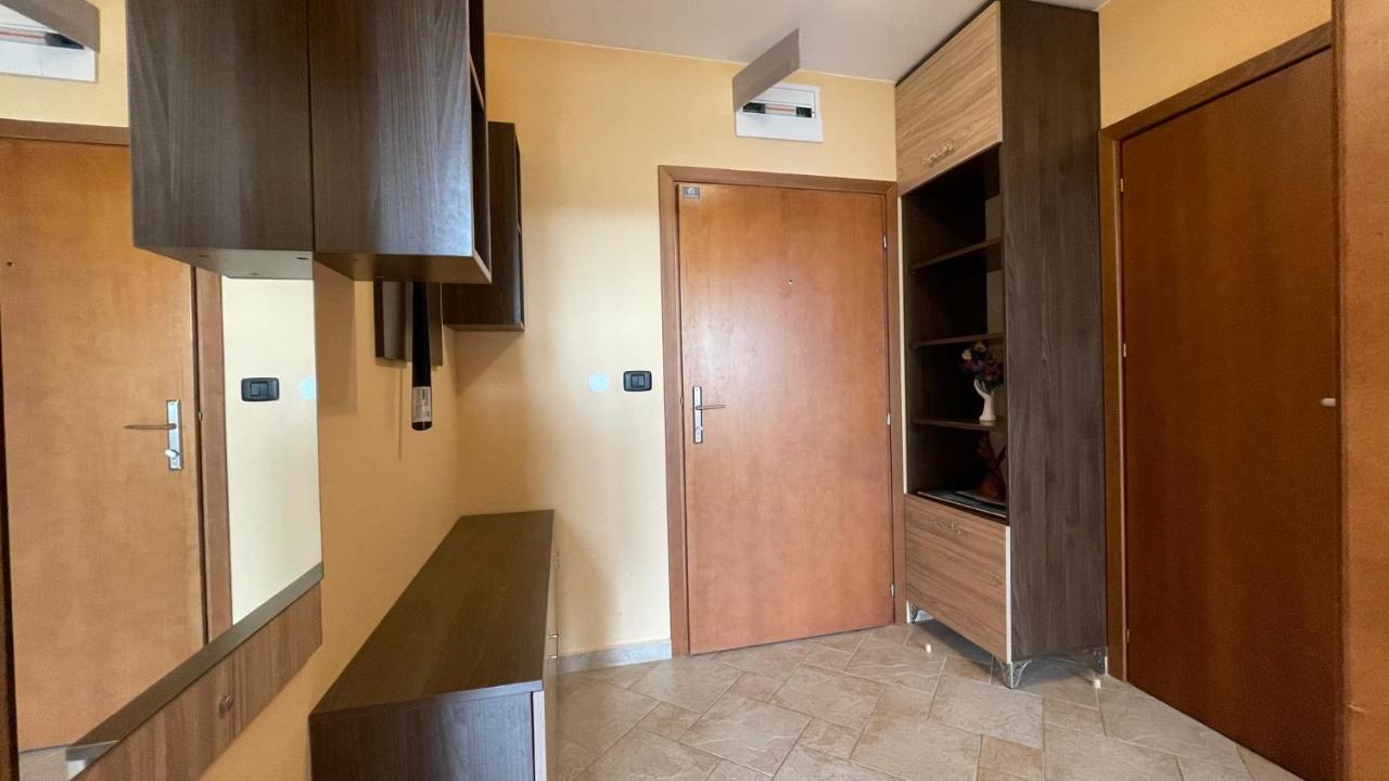 Garden Of Eden B3-2 Private One Bedroom Apartment Sveti Vlas Bagian luar foto