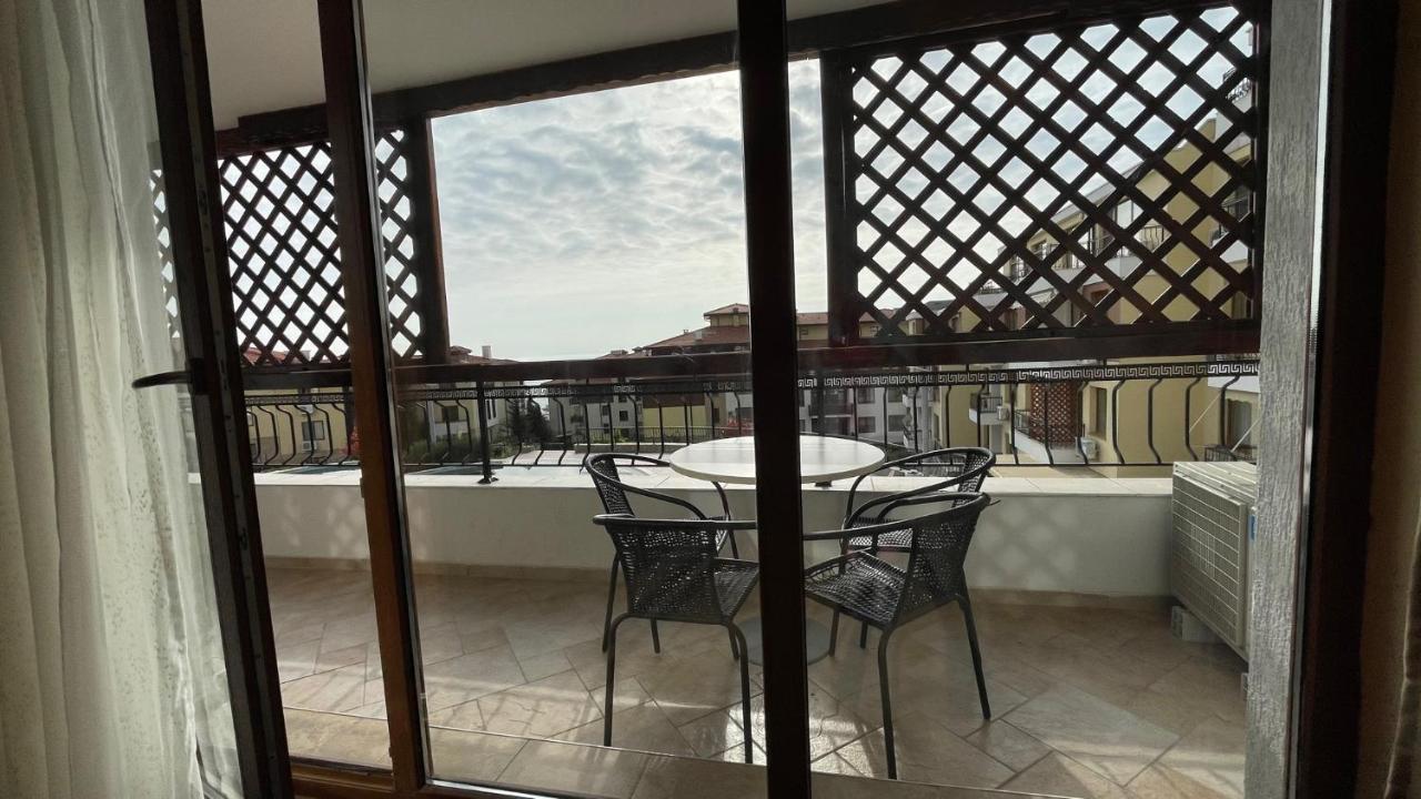 Garden Of Eden B3-2 Private One Bedroom Apartment Sveti Vlas Bagian luar foto