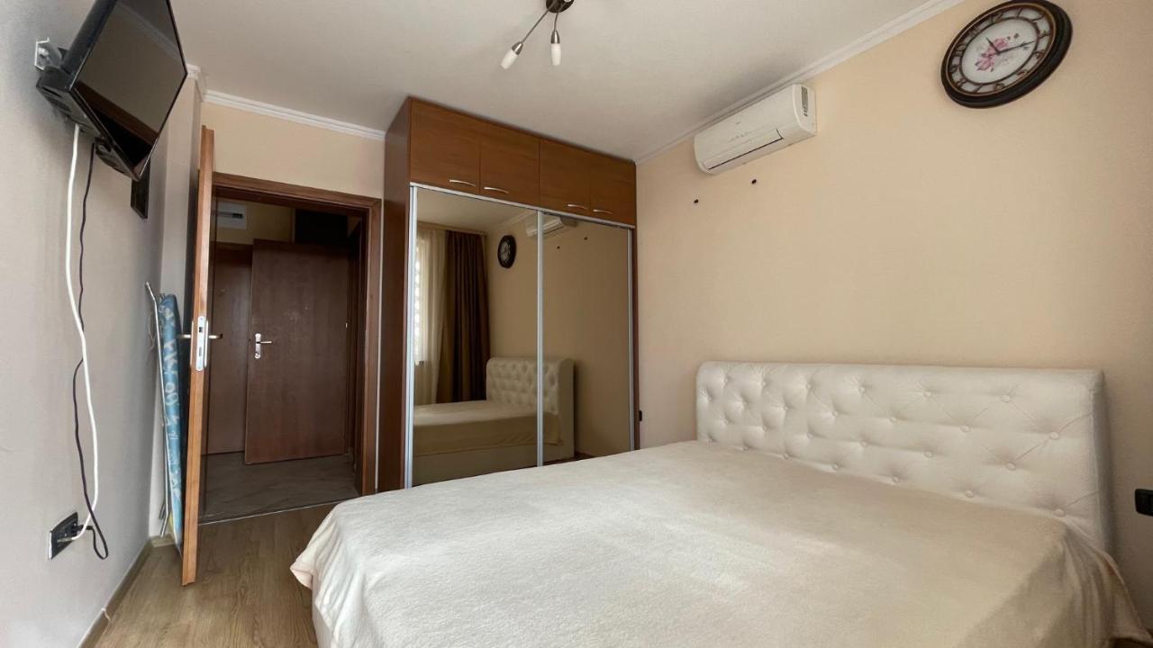 Garden Of Eden B3-2 Private One Bedroom Apartment Sveti Vlas Bagian luar foto
