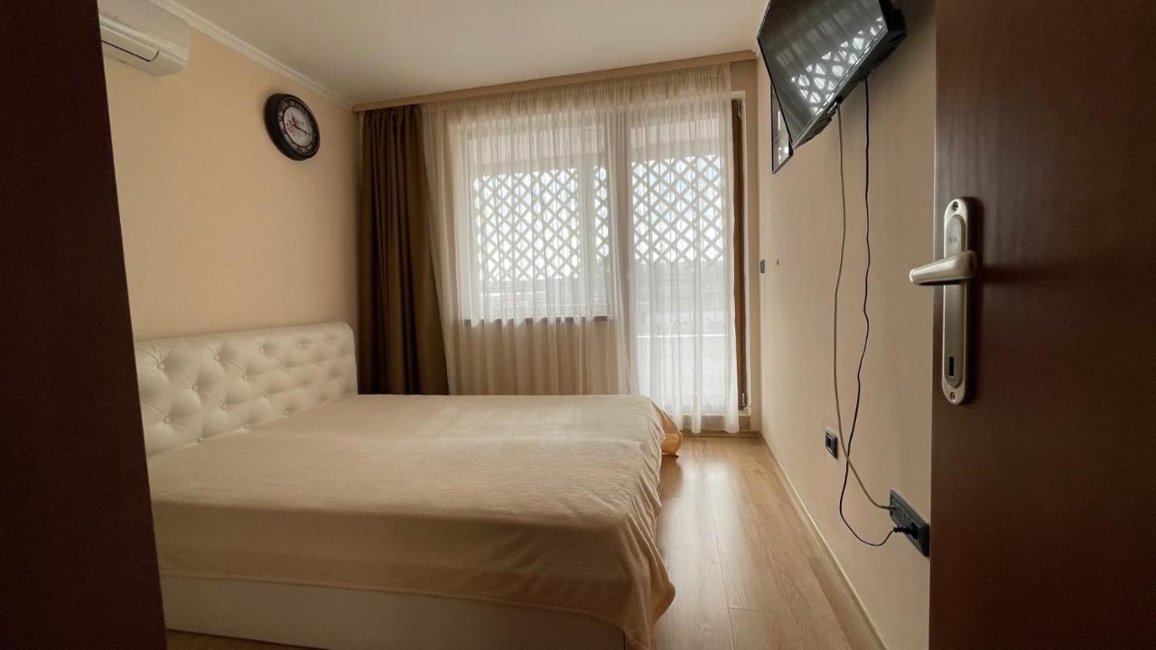 Garden Of Eden B3-2 Private One Bedroom Apartment Sveti Vlas Bagian luar foto